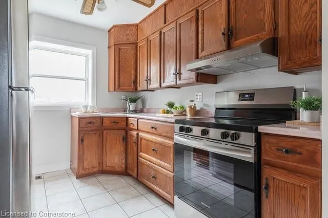 Additional image 11 of 161 East 19th St