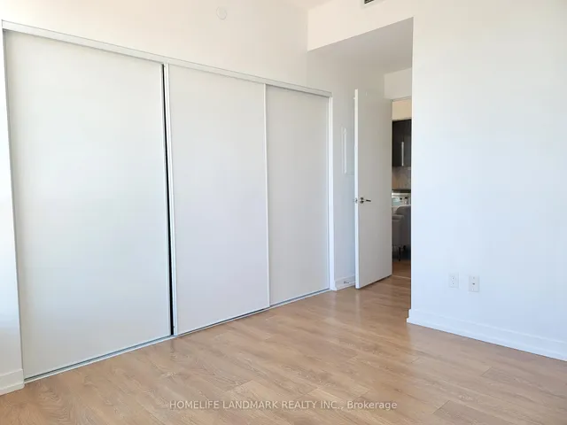 Additional image 4 of 115 Mcmahon Dr Unit 2805