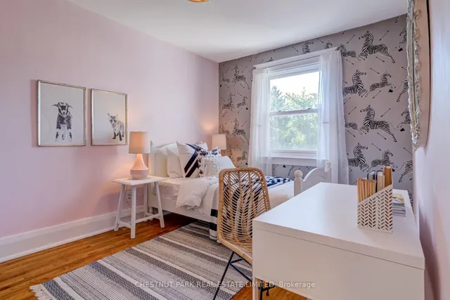 Additional image 17 of 70 Newmarket Ave