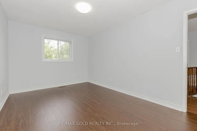 Additional image 22 of 16 Polygon Crt