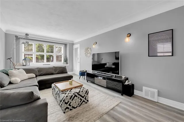 Additional image 19 of 74 Garside Ave