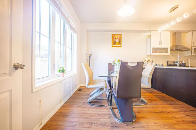 Additional image 10 of 157 Baffin Cres