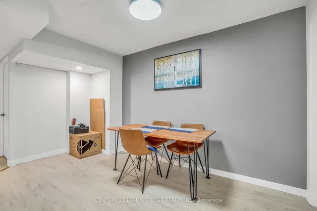 Additional image 15 of 705 King St Unit 805