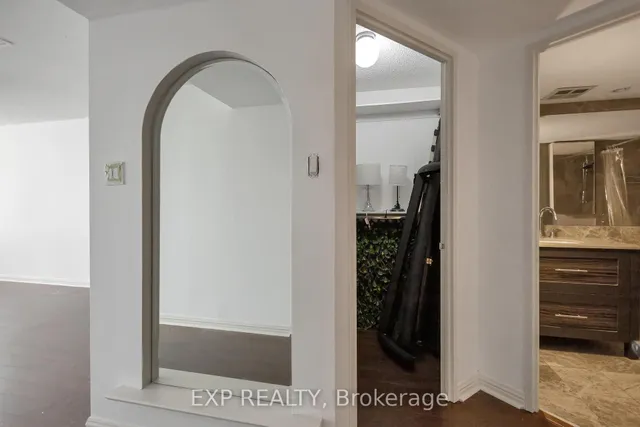 Additional image 20 of 900 Yonge St Unit 601