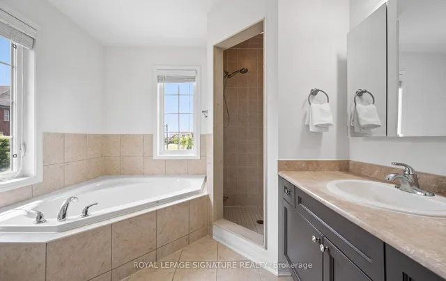 Additional image 25 of 981 McTrach Cres