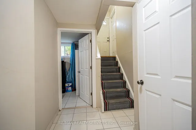 Additional image 21 of 41 Mallard Cres