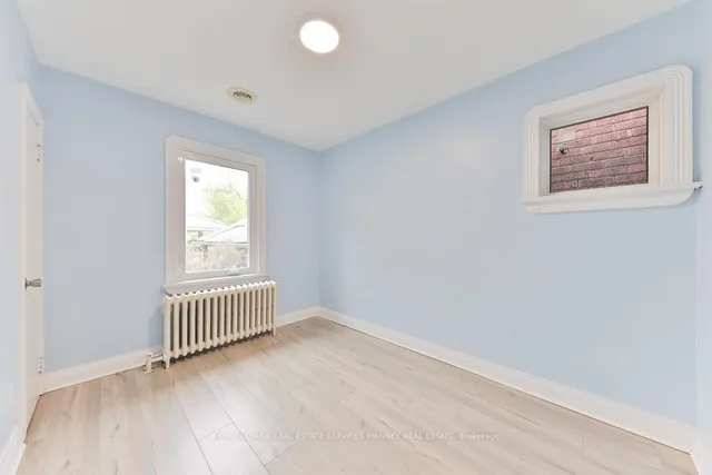 Additional image 12 of 409 Mortimer Ave