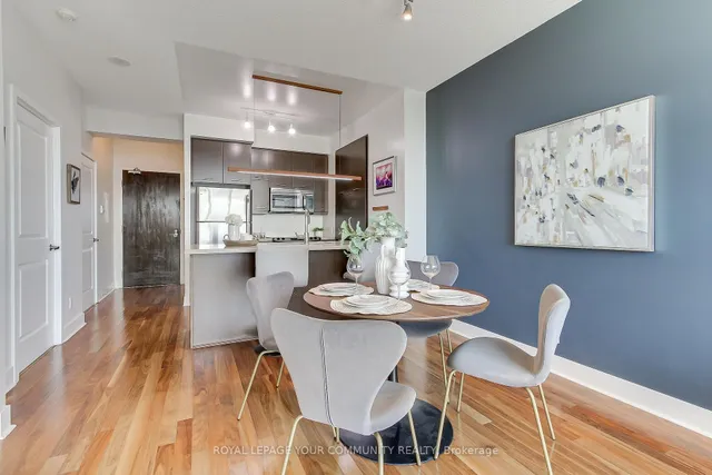 Additional image 12 of 26 Norton Ave Unit PH 10