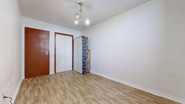 Additional image 15 of 3460 Keele St Unit 921