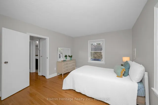 Additional image 11 of 1386 Centre Rd