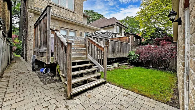 Additional image 46 of 35 Regal Rd