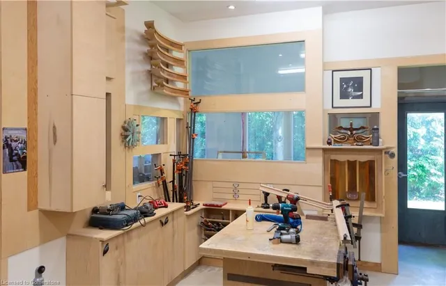 Additional image 25 of 185 Kimberly Dr