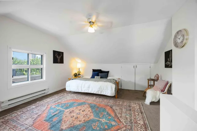 Additional image 17 of 23 Edwin Ave