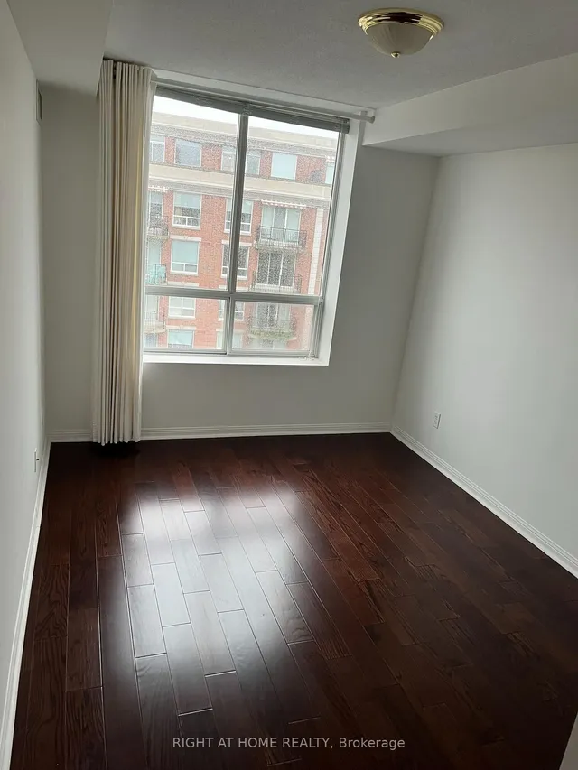 Additional image 19 of 3130 Yonge St Unit Ph1