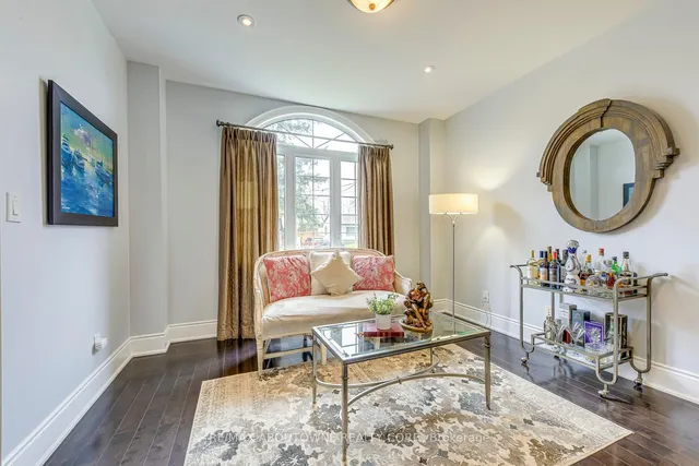 Additional image 12 of 20 Vinegar Hill St