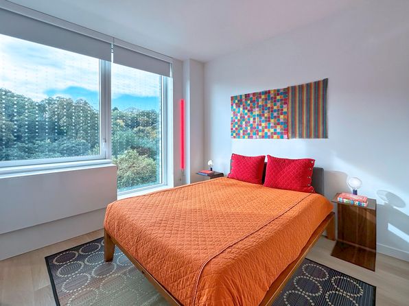 4650 Broadway #1907, New York, NY 10040