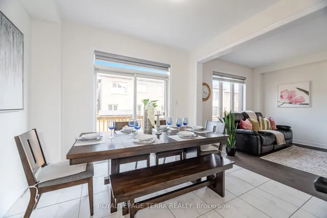 Additional image 16 of 47 Cobriza Cres