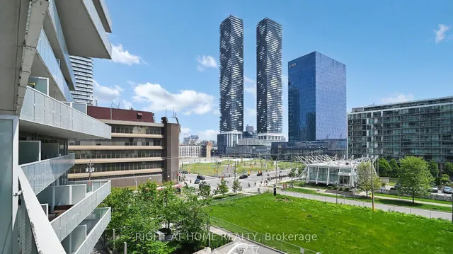 Additional image 21 of 15 Queens Quay Unit 403