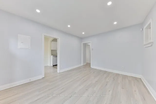 Additional image 6 of 409 Mortimer Ave