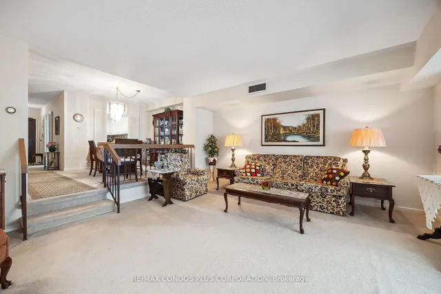 Additional image 11 of 62 Wellesley St Unit 902