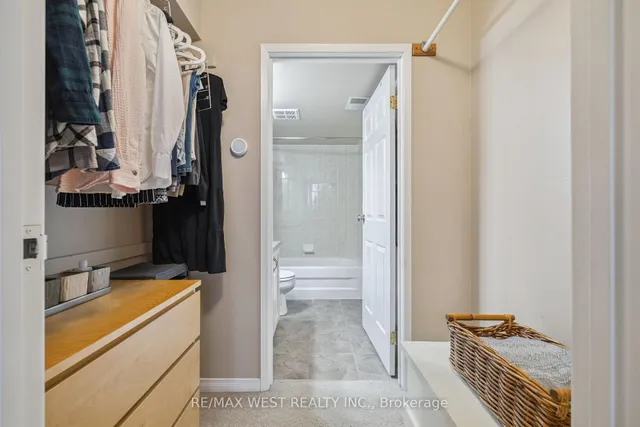 Additional image 6 of 3499 Upper Middle Rd Unit 406