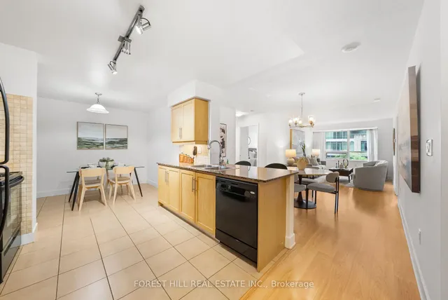 Additional image 7 of 20 Blue Jays Way Unit 318