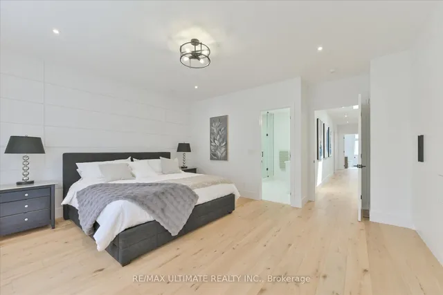 Additional image 25 of 32 Thirty Eighth St