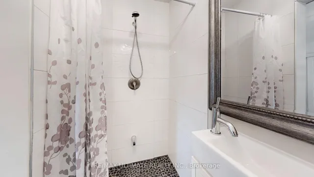 Additional image 25 of 266 Highfield Rd