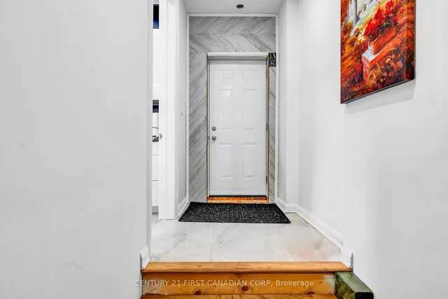 Additional image 35 of 4 Freshspring Dr