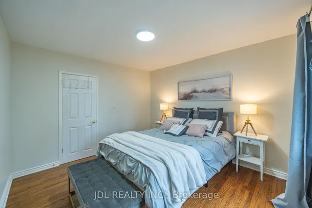 Additional image 14 of 14 athletic ave Ave