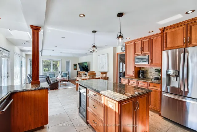 Additional image 11 of 24 JOHN MARTIN Cres