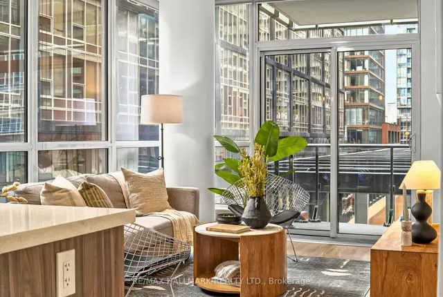 Additional image 18 of 8 Mercer St Unit 708