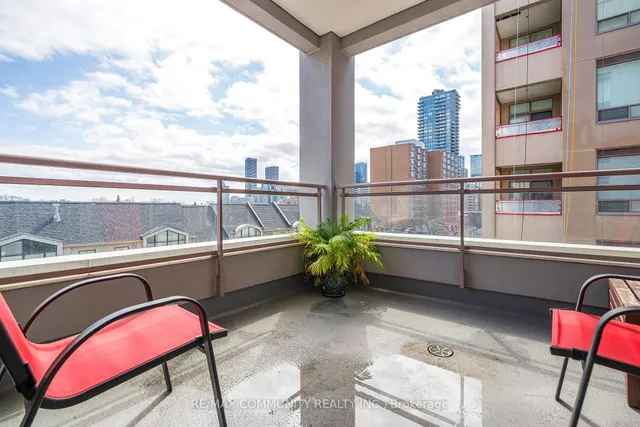 Additional image 19 of 980 Yonge St Unit 513