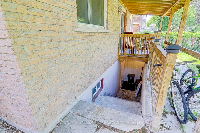 Additional image 26 of 64 Alexmuir Blvd