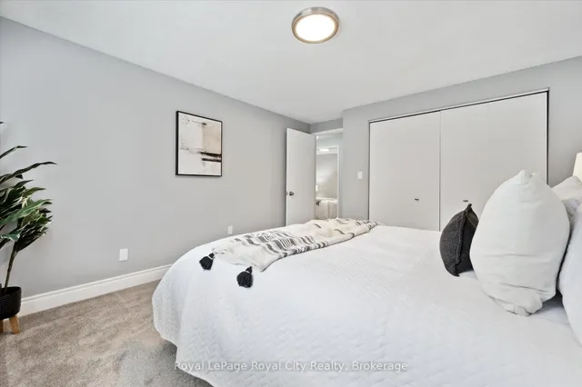 Additional image 23 of 407 Otterbein Rd