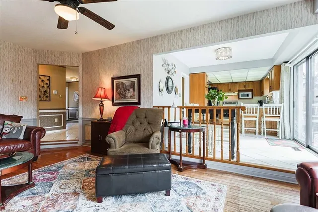 Additional image 20 of 397 Devonshire Terr