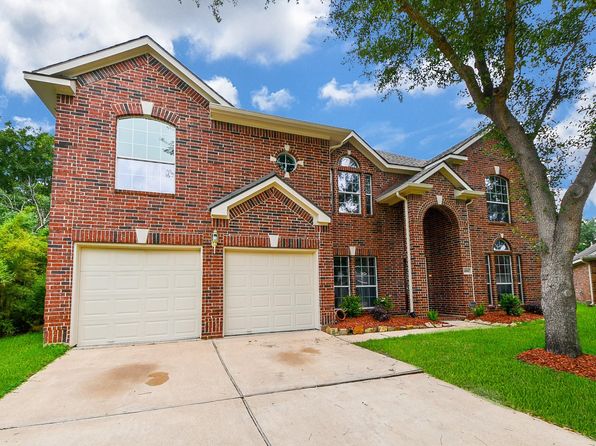 16610 Lost Mill Ln, Houston, TX 77095