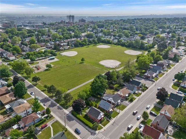 Additional image 45 of 623 Queensdale Ave