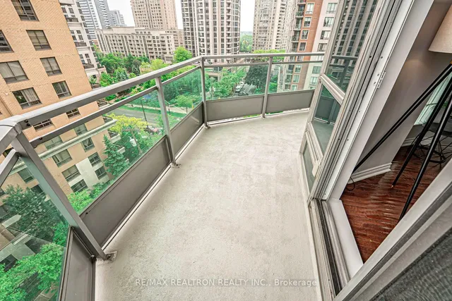 Additional image 15 of 60 Byng Ave Unit 811