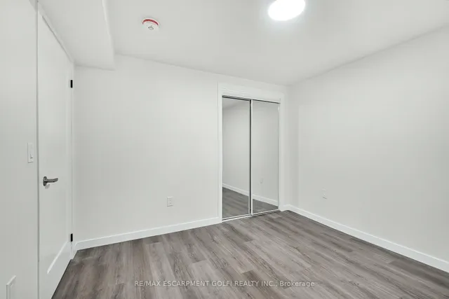 Additional image 28 of 111 WELLINGTON St