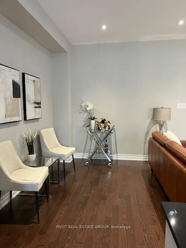 Additional image 18 of 1292 Clarriage Crt