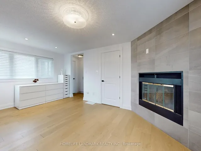 Additional image 18 of 168 Kingsbridge Garden Circ