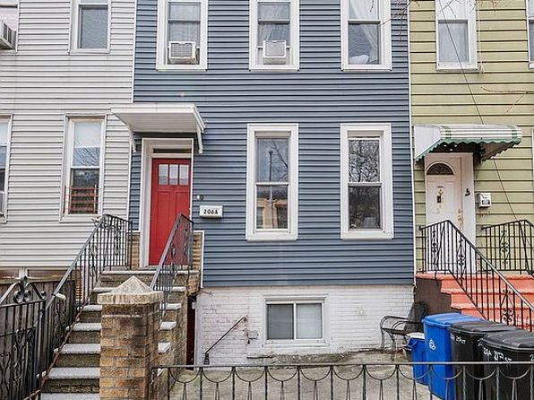 206A 29th St, Brooklyn, NY 11232