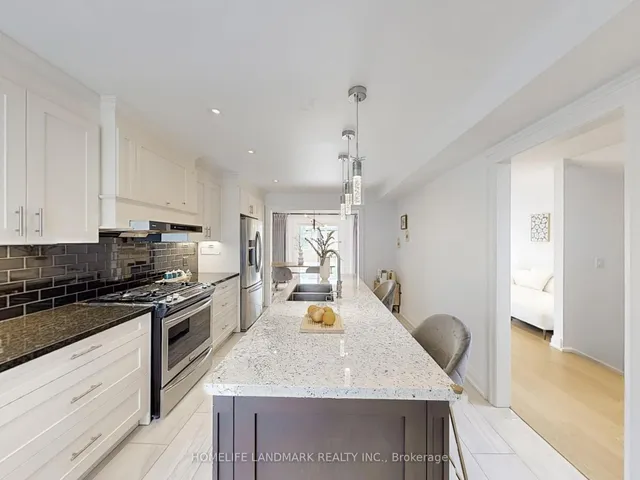 Additional image 9 of 168 Kingsbridge Garden Circ