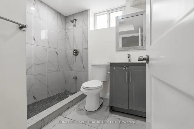 Additional image 34 of 22 Vange Cres