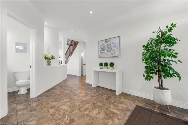 Additional image 6 of 144 Lorenzo Dr