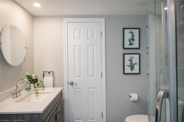 Additional image 44 of 6 Kew Crt