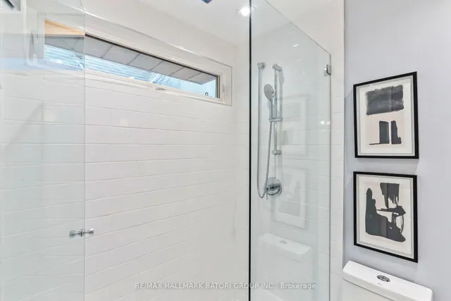 Additional image 20 of 139 Eastbourne Ave