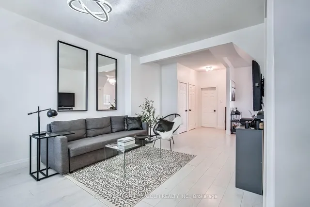 Additional image 6 of 39 DIVISION St