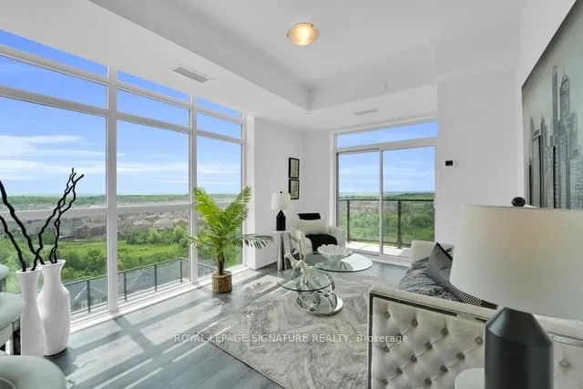 Additional image 12 of 450 Dundas St Unit 1011